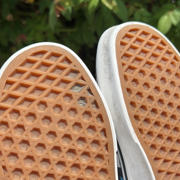 VANS BUTTERFLY CHECKERED SLIP-ON TRUE WHITE SIZE M 4. F 5.5 - Picture 15 of 16